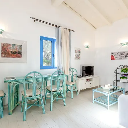 Domos Pintadas -happy * Rudalza