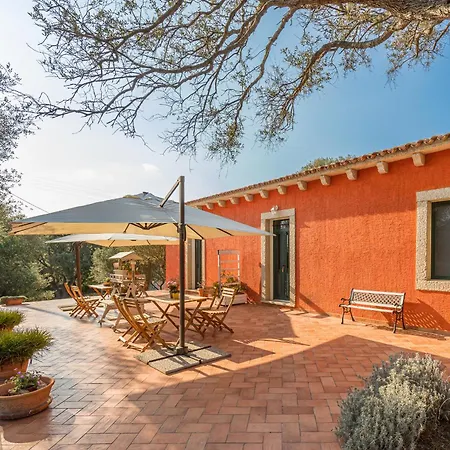 Domos Pintadas -happy Rudalza